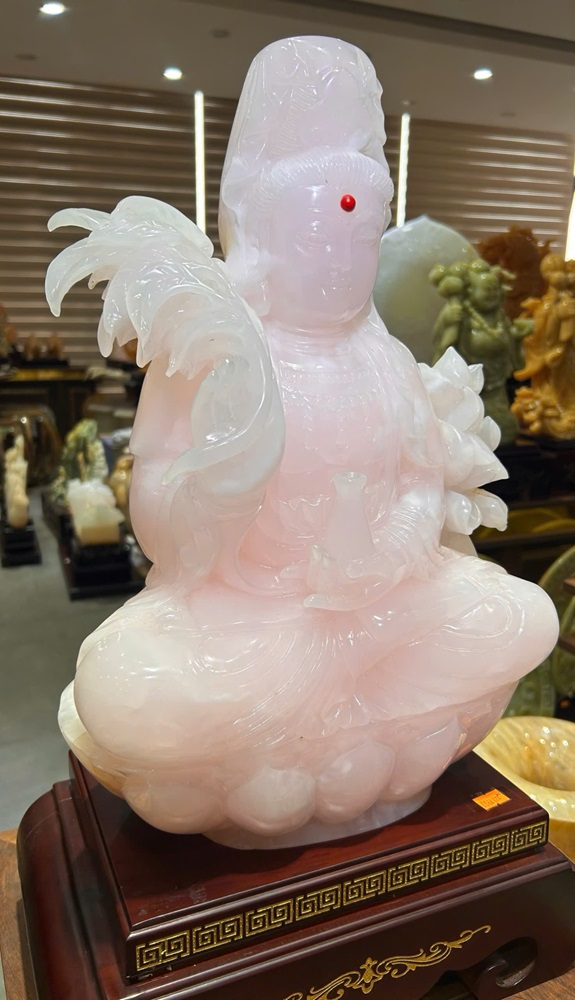 Phật quan âm ngọc onyx hồng 56cm