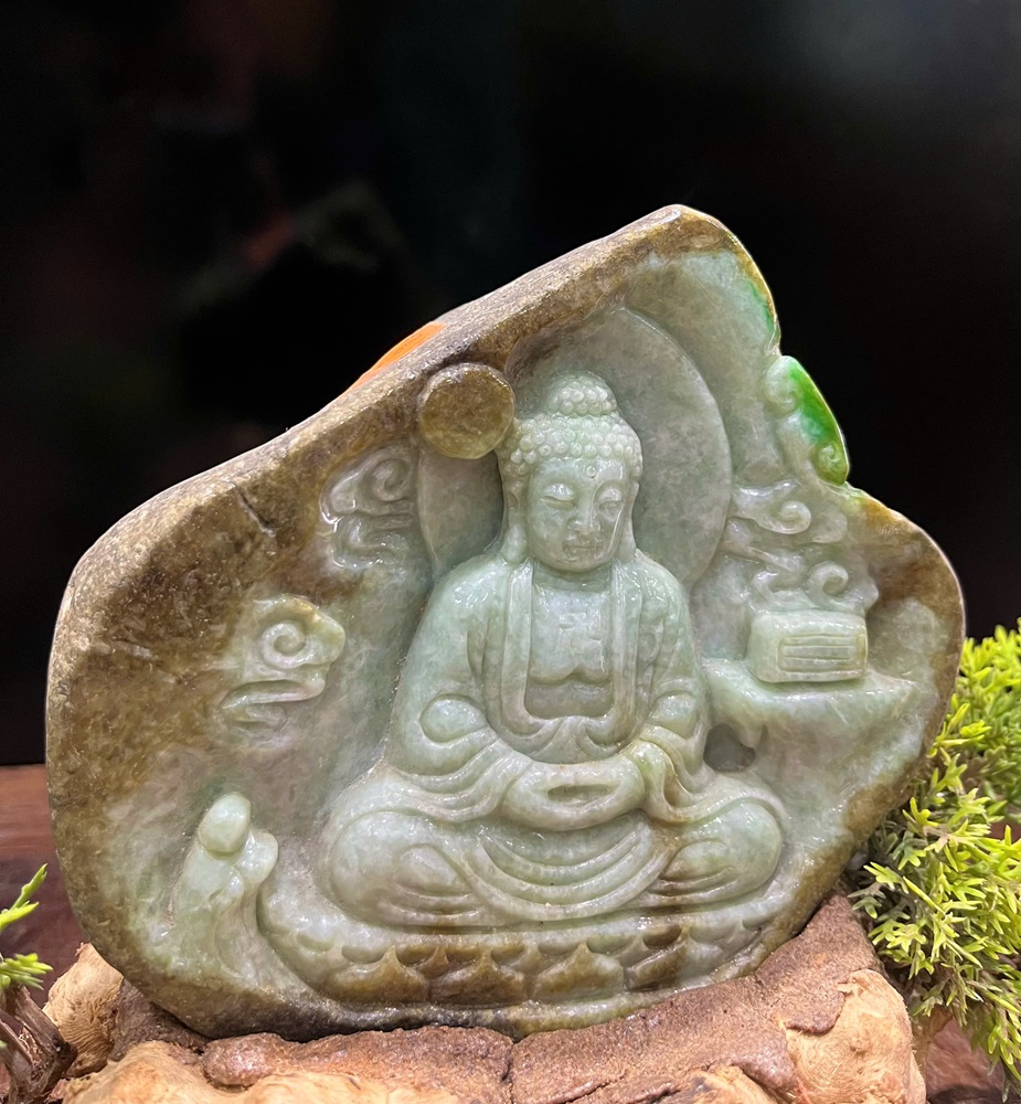 Phật Tổ A Di Đà Ngọc Phỉ Thuý 25x16x13cm