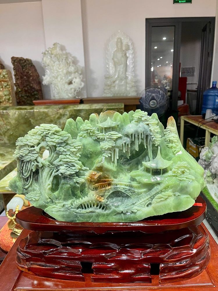 Phong Cảnh Hữ Tình Ngọc Tụ Nham 42x24cm