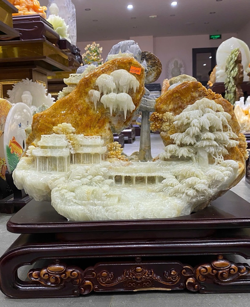 Phong cảnh hữu tình ngọc Serpentine 45x38cm