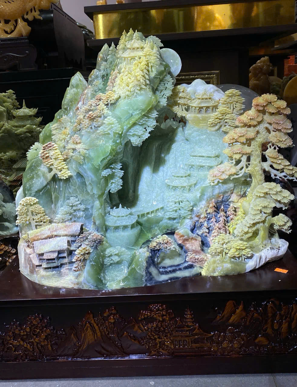 Phong cảnh hữu tình ngọc serpentine 56x45cm