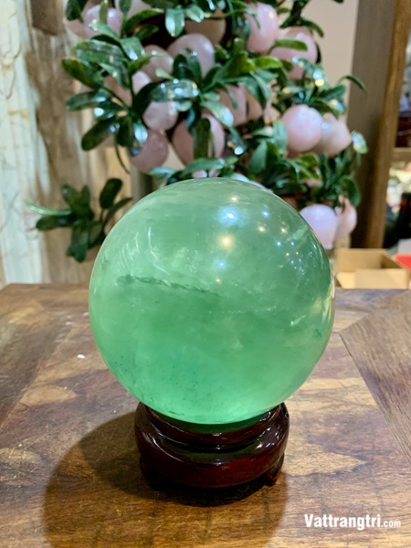 Quả cầu đá fluorite xanh 10cm