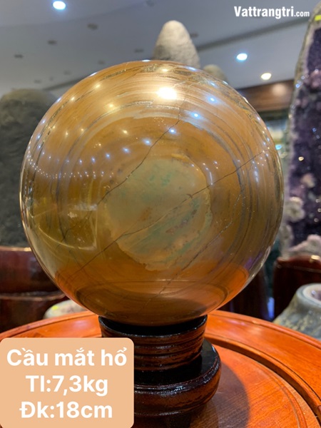 Quả cầu đá mắt hổ nâu đất 18cm