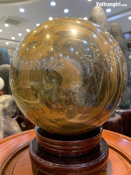 Quả cầu đá mắt hổ nâu đất 20cm