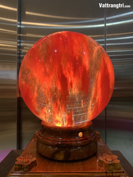 Quả Cầu đá obisidian đỏ 21cm