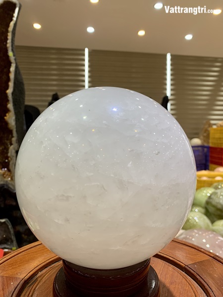 Quả cầu đá thạch anh trắng 18cm