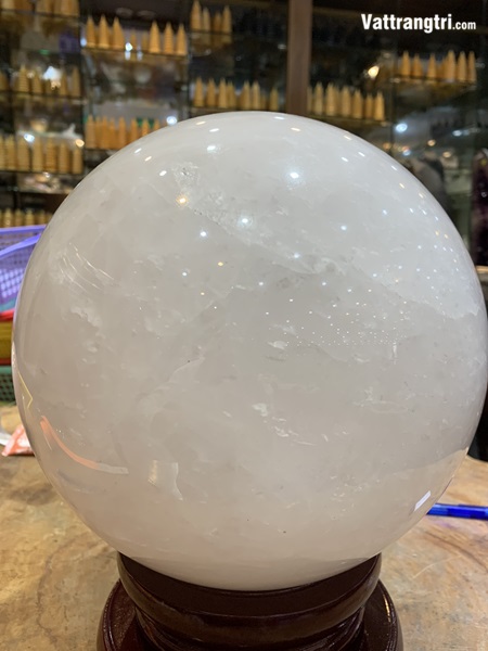 Quả cầu đá thạch anh trắng 22cm