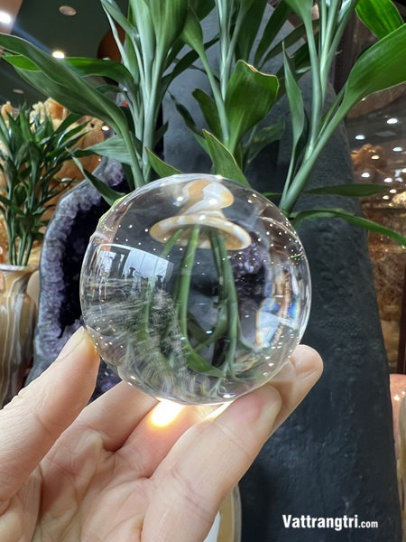 Quả Cầu đá Thạch Anh Trắng Trong 7cm
