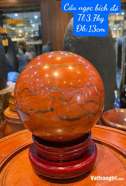 Quả cầu ngọc bích đỏ 13cm