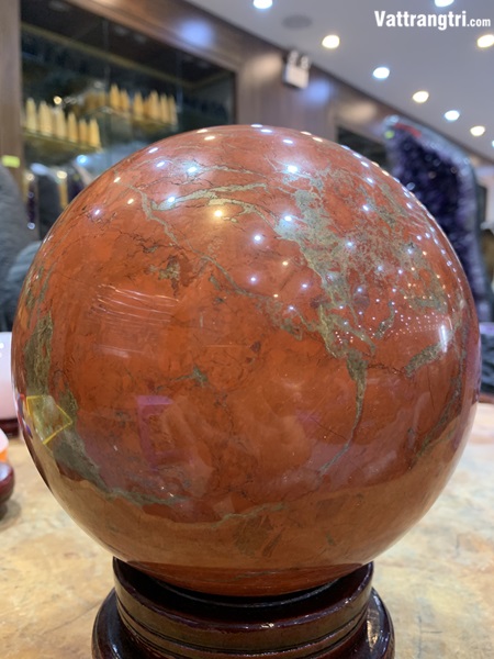 Quả Cầu ngọc bích đỏ 18cm