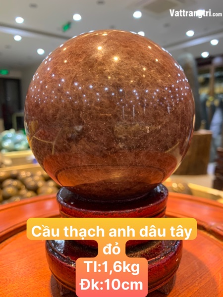 Quả cầu thạch anh dâu tây đỏ 10cm
