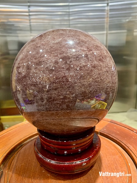 Quả Cầu thạch anh dâu tây đỏ 15cm