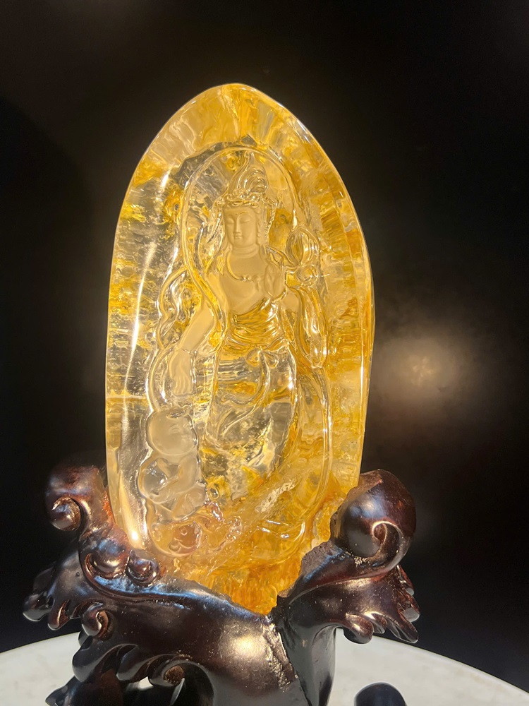 Quan âm đồng tử thạch anh golden healr 24cm