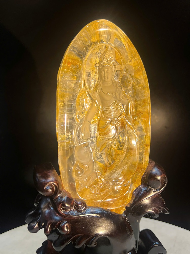 Quan âm đồng tử thạch anh golden healr 24cm