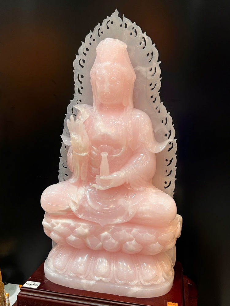 Quan âm hồng ngọc onyx hồng 78cm