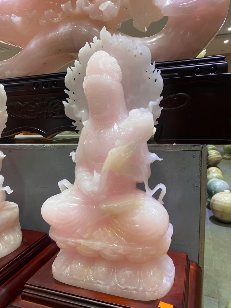 Quan âm ngọc onyx hồng 48cm