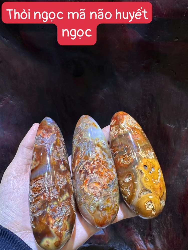 SLL Ấn huyệt đạo y học ngọc mã não huyết ngọc