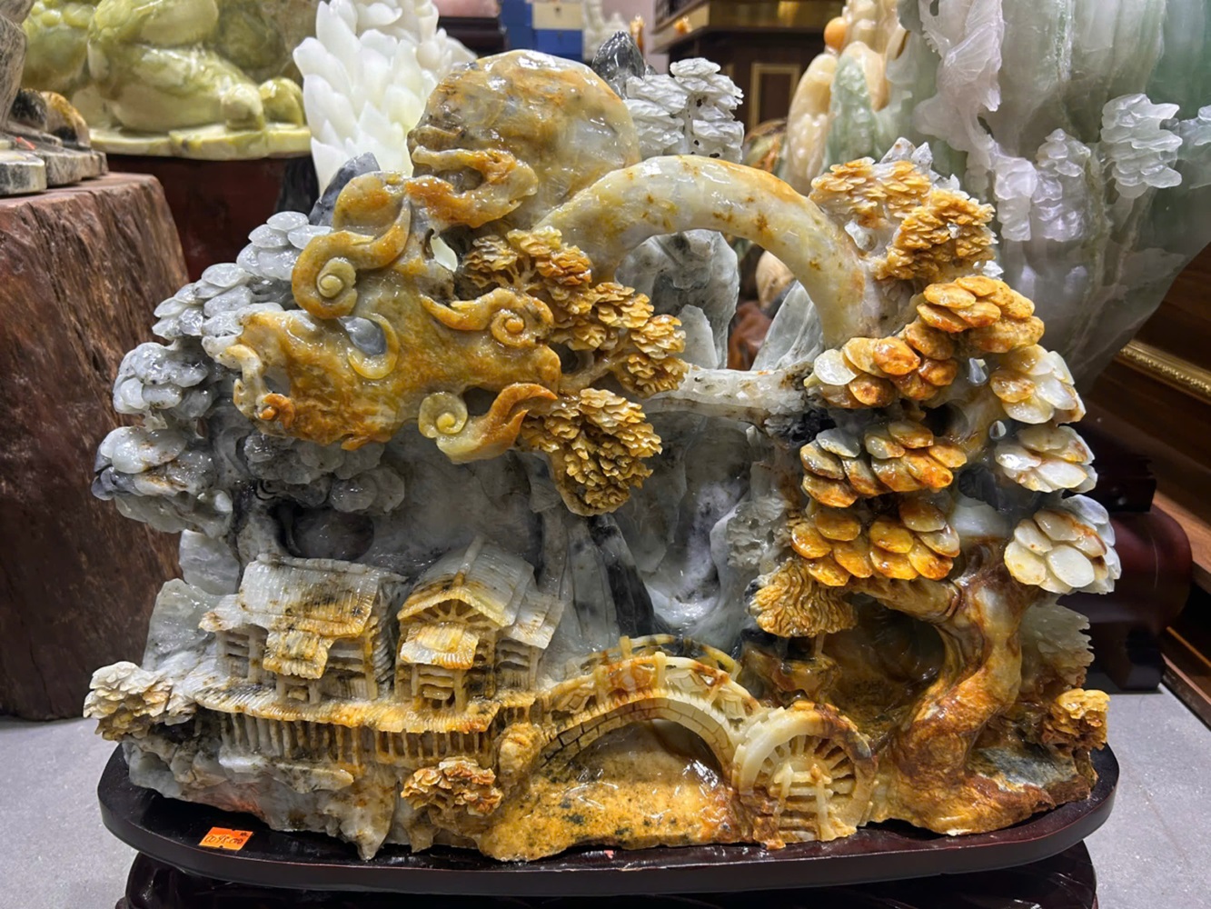 Sơn Thuỷ Hữu Tình Ngọc Serpentine 52x38x21cm