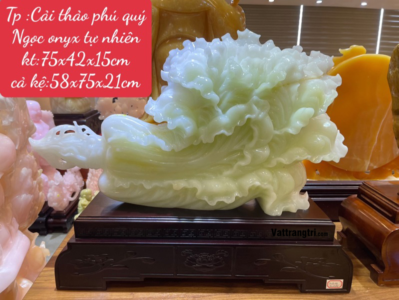 Tác Phẩm Cải thảo phú quý Ngọc onyx tự nhiên 75cm