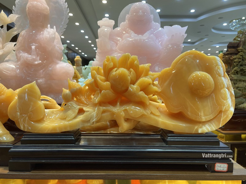 Tác Phẩm Gậy như ý hoa mẫu đơn Ngọc hoàng long 73cm