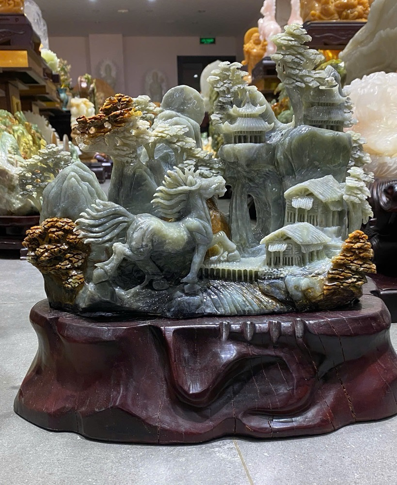 Tác phẩm phong cảnh hữu tình ngọc Serpentine 45x38cm