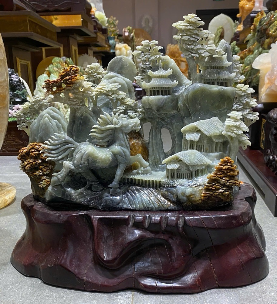 Tác phẩm phong cảnh hữu tình ngọc Serpentine 45x38cm