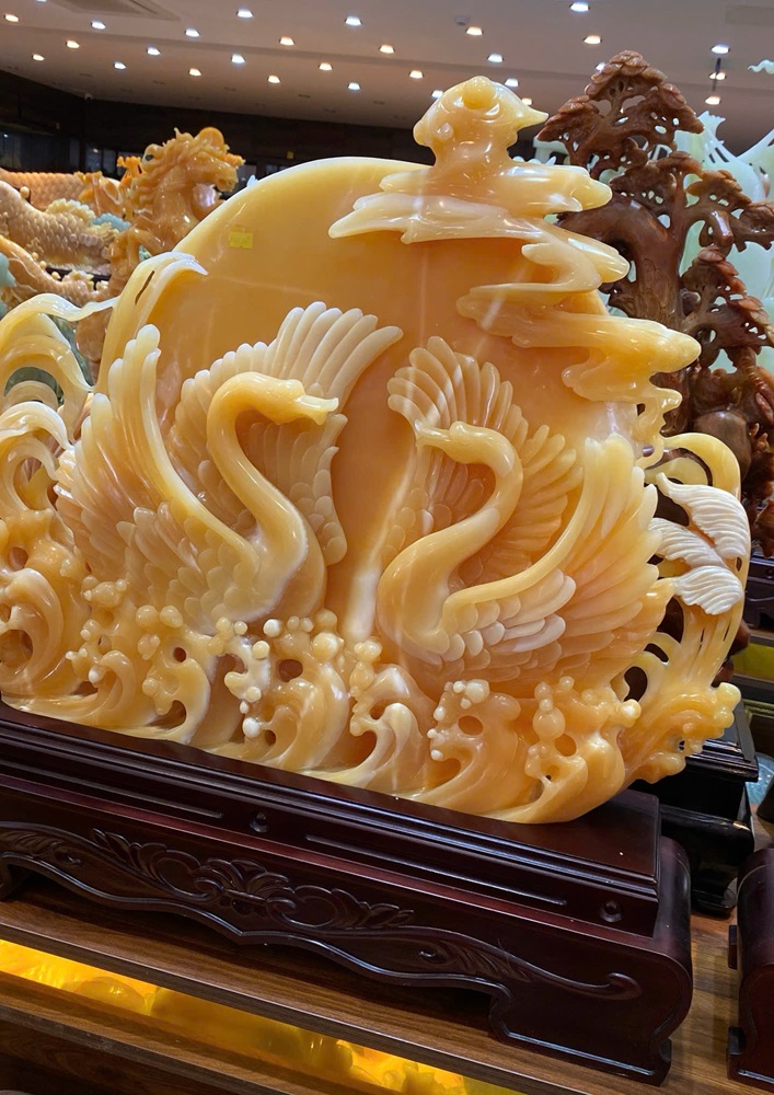 Tác Phẩm Phu Thê Viên Mãn Ngọc Hoàng Long