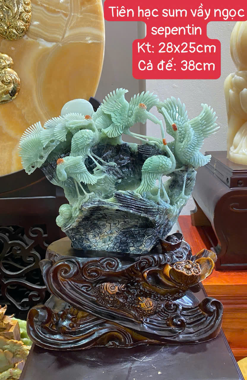 Tác Phẩm Tiên Hạc Sum Vầy Ngọc Serpentine