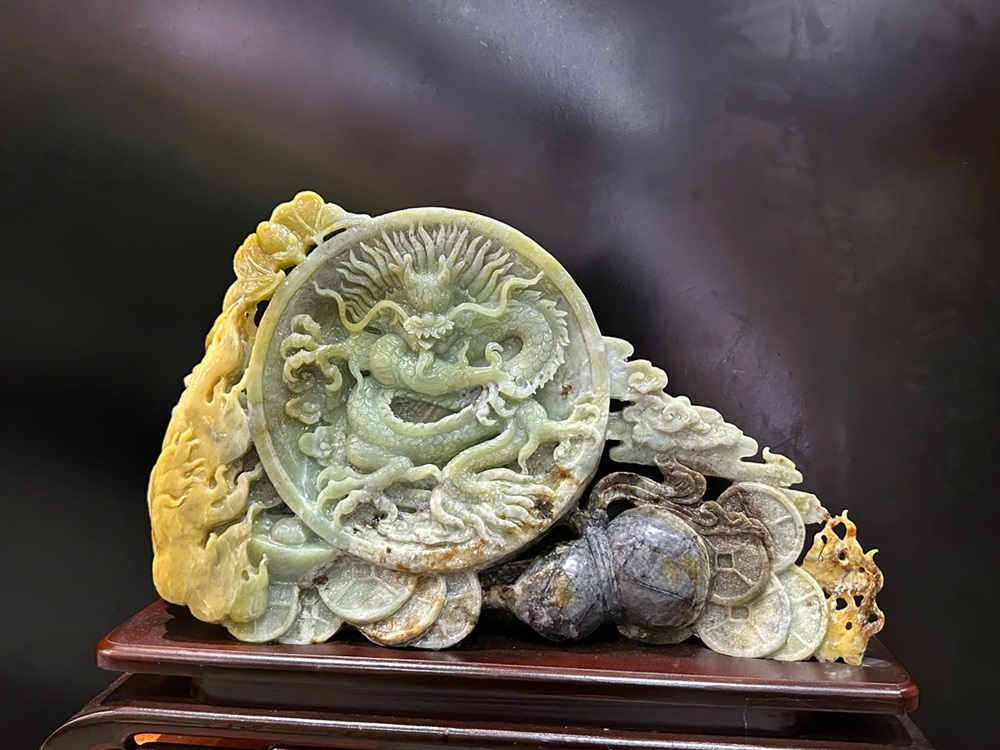 Thần Long Hộ Chủ Ngọc Serpentine (Kèm giấy kiểm đinh)