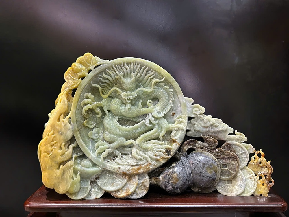 Thần Long Hộ Chủ Ngọc Serpentine (Kèm giấy kiểm đinh)