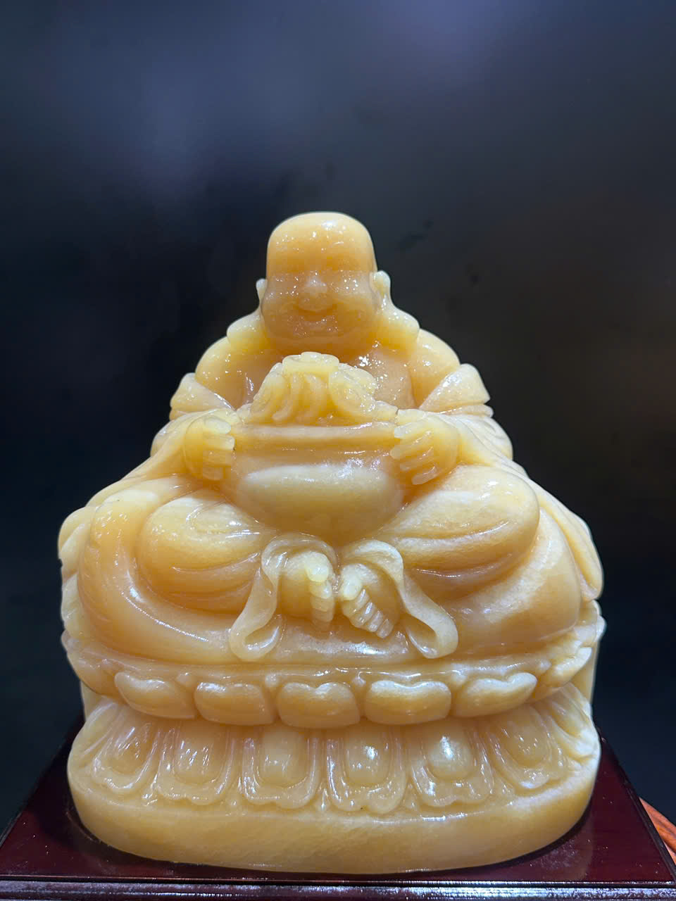 Thần tài di lặc tọa sen ngọc hoàng long 30cm