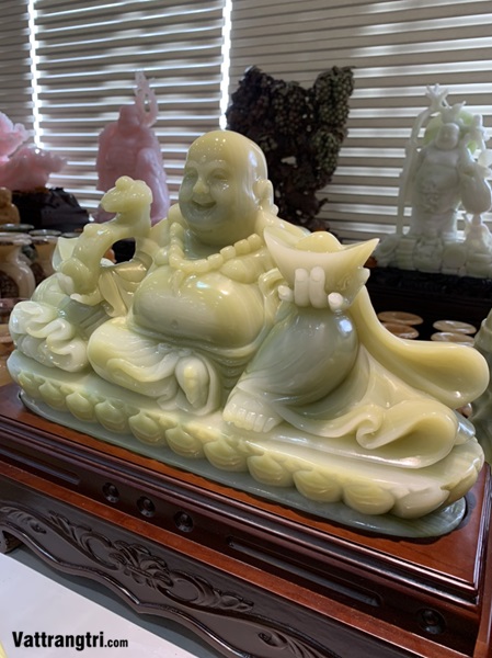 Thần tài di lặc ngọc onyx xanh 58cm