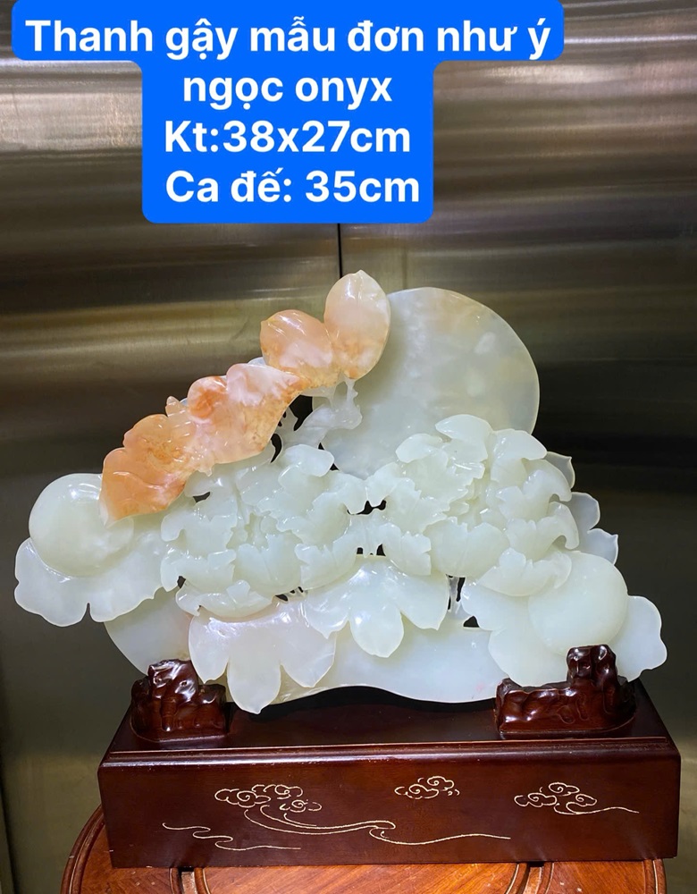 Thanh gậy mẫu đơn như ý ngọc onyx 38x27cm