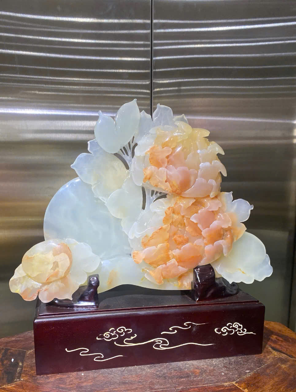 Thanh gậy như ý mẫu đơn ngọc onyx 35x25cm