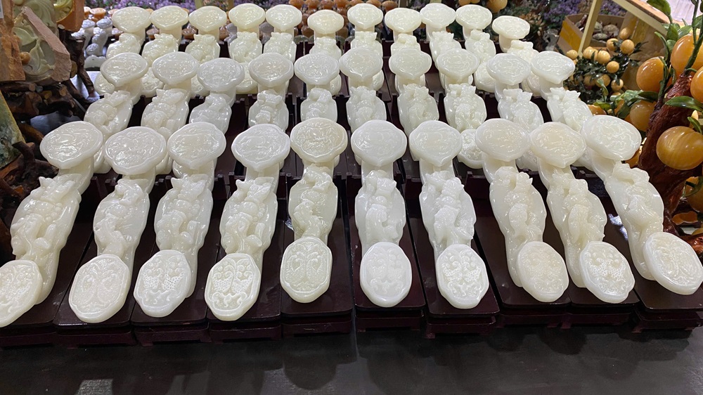 Thanh gậy như ý ngọc onyx trắng