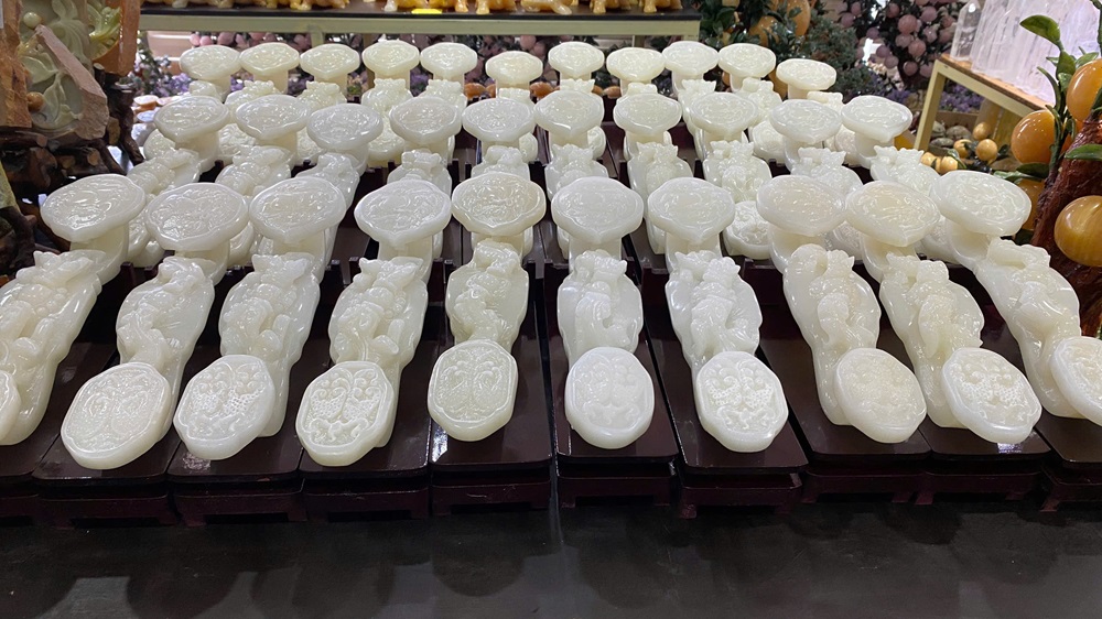 Thanh gậy như ý ngọc onyx trắng