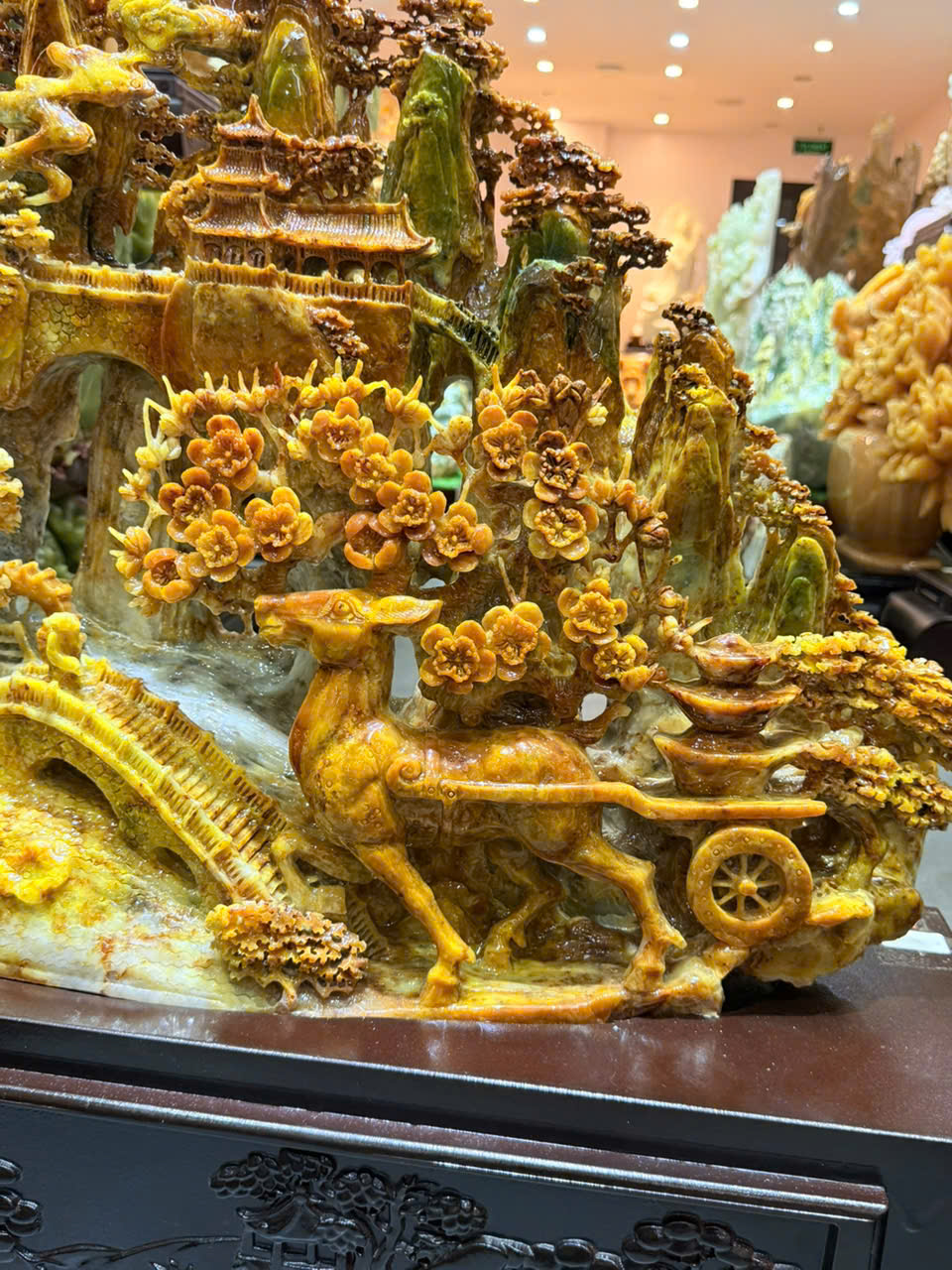 Thiên Sơn Phú Quý Ngọc Serpentine - Quà Trưng Bày Cao Cấp