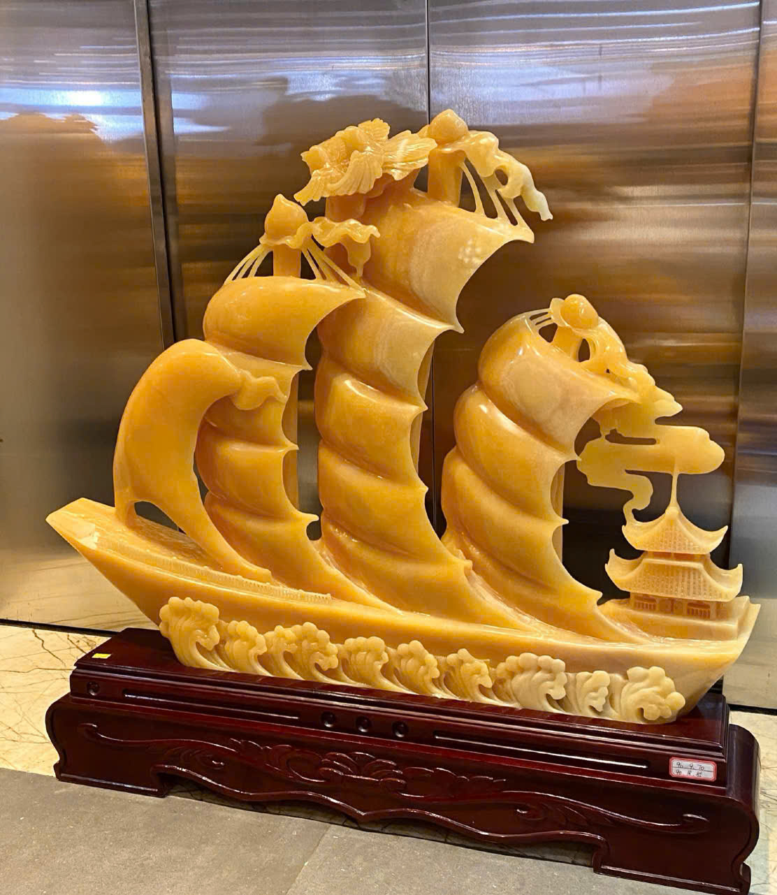 Thuận buồm xuôi gió ngọc hoàng long size to 88x67x11cm