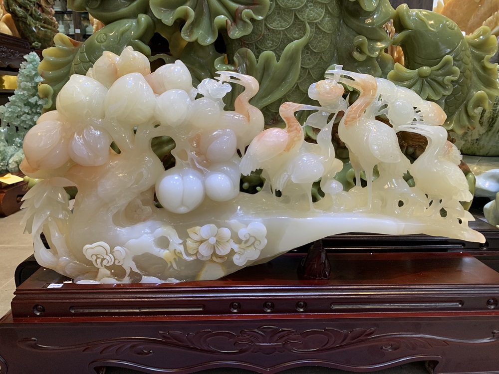 Tiên hạc đào viên ngọc onyx