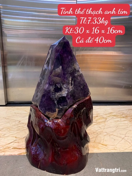 Tinh thể đá thạch anh tím 40cm