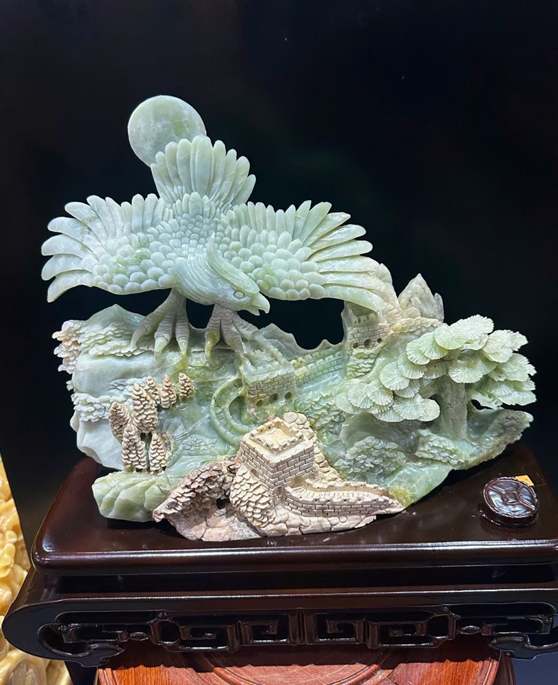 Tp Đại bàng ngọc serpentine 48x43x14cm