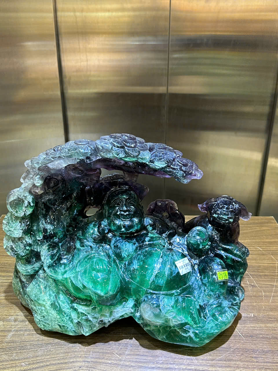 Tp Ngài thần tài di lặc thiền gốc tùng ngọc florit xanh 43cm