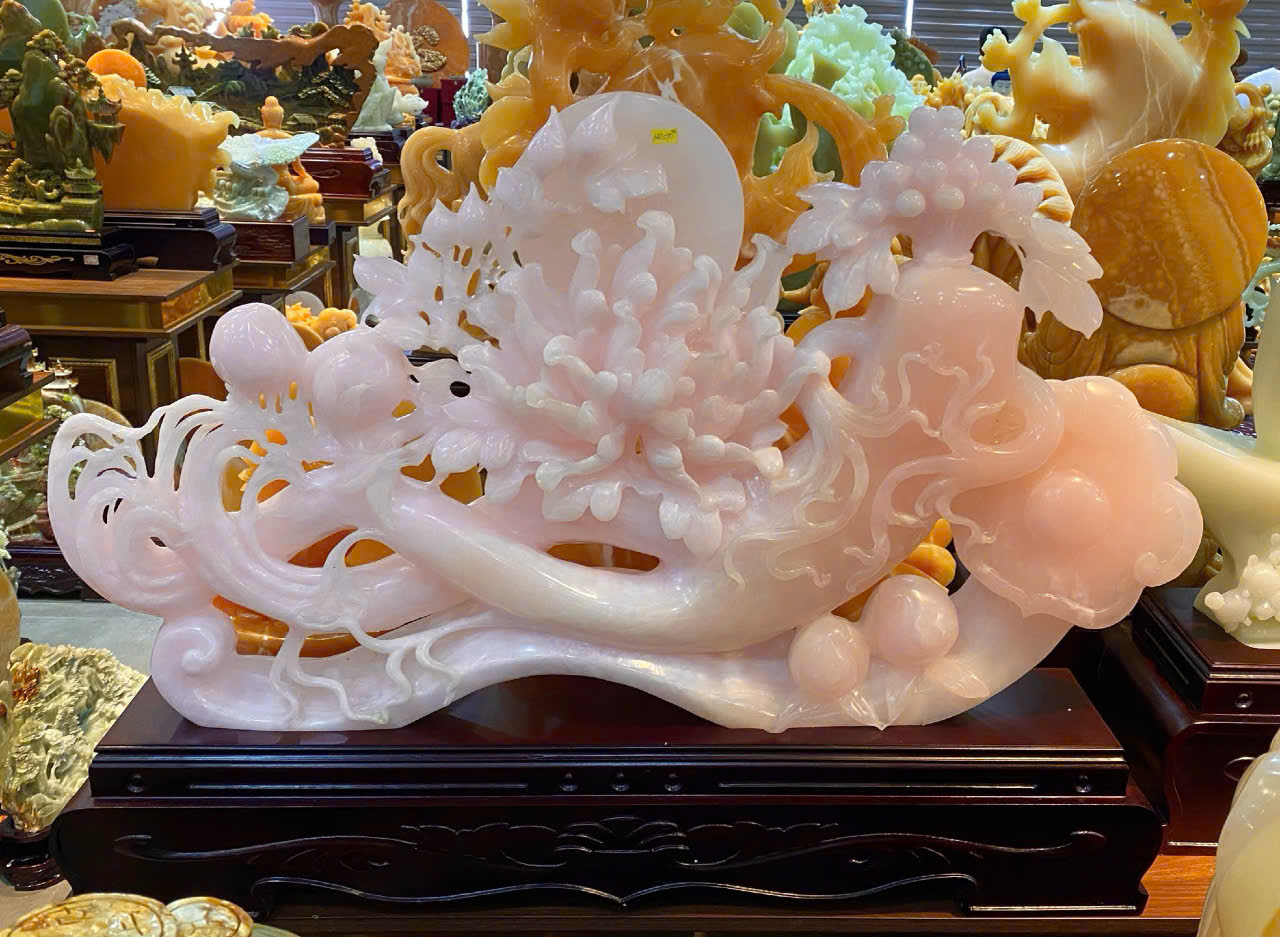 Nhân sâm như ý mẫu đơn ngọc onyx hồng
