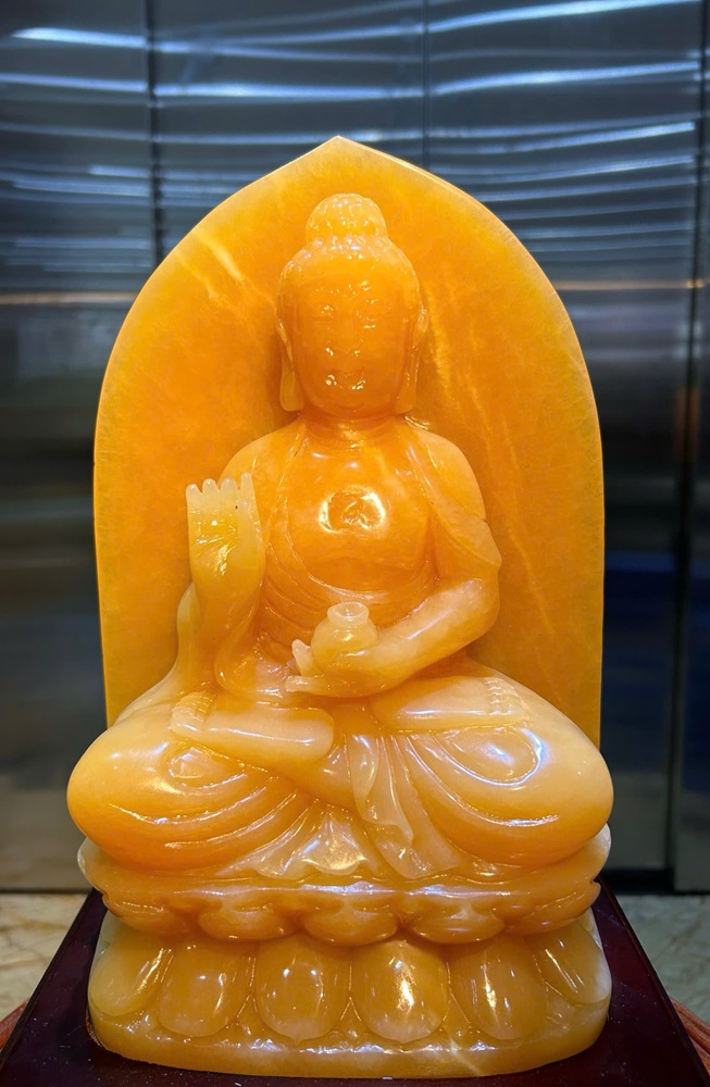 Tp Phật adida ngọc hoàng long 37cm