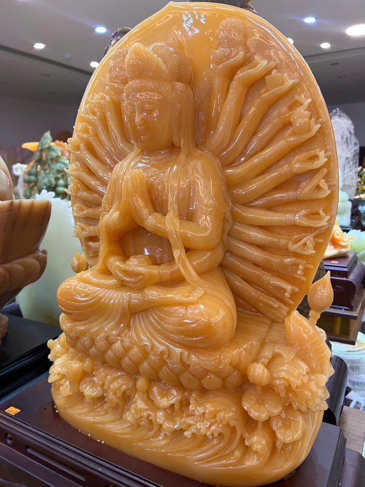 Tp phật thiên thủ thiên nhãn ngọc hoàng long 73cm