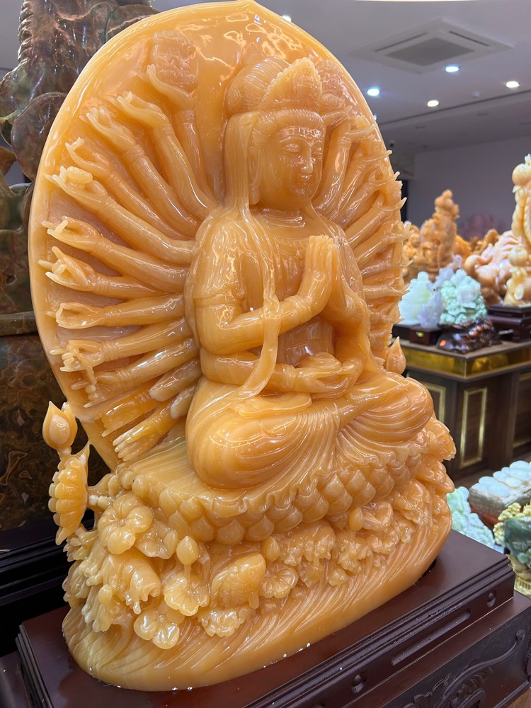 Tp phật thiên thủ thiên nhãn ngọc hoàng long 73cm