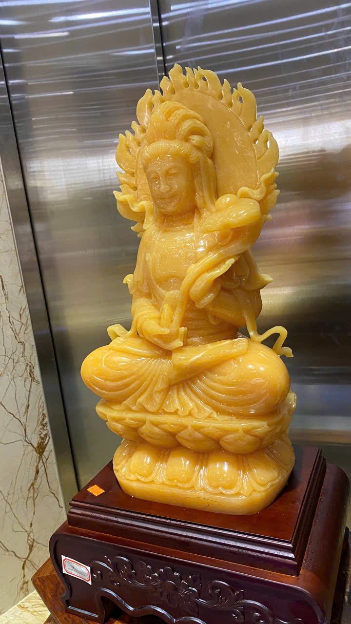 Tp Quan âm bồ tát ngọc hoàng long 63cm