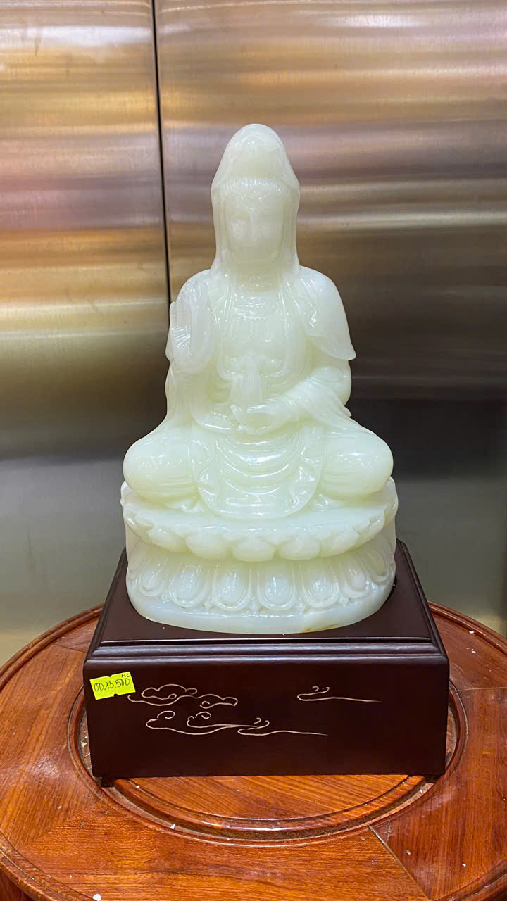 Tp Quan âm ngọc onyx 34cm