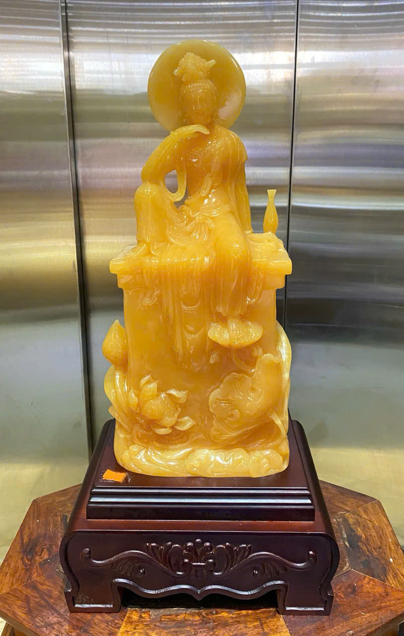 Tp Quan âm tự tại ngọc hoàng long 56cm