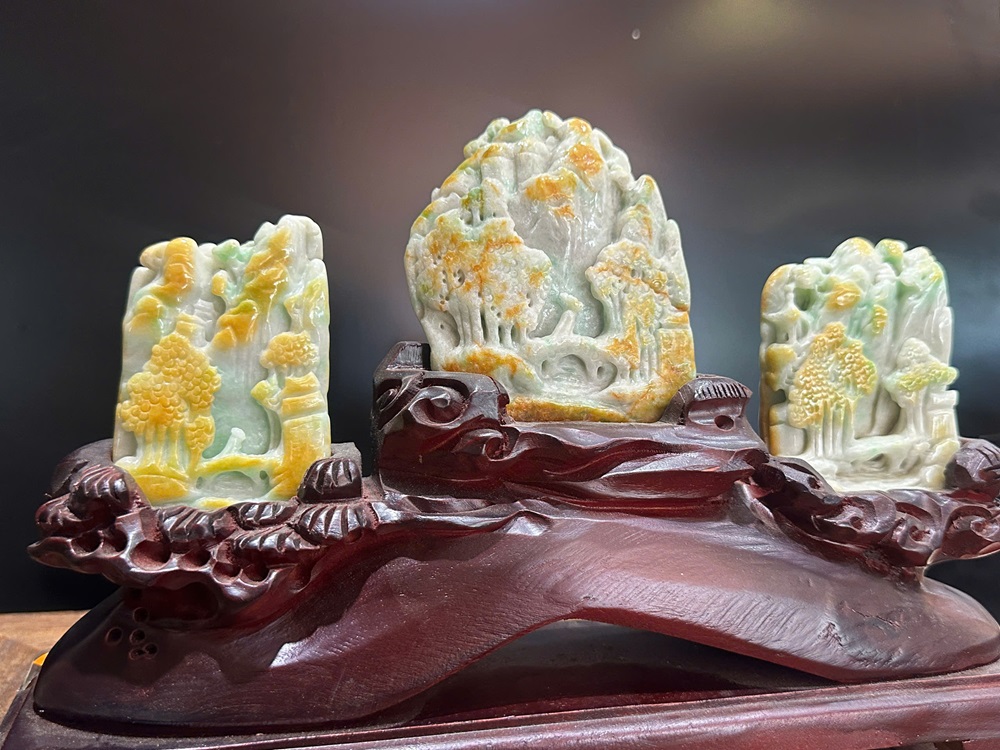 Tp Tam cảnh hữu tình ngọc phỉ thuý